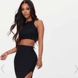 GLAMEROUS Ribbed Zip Up Crop Top NWT